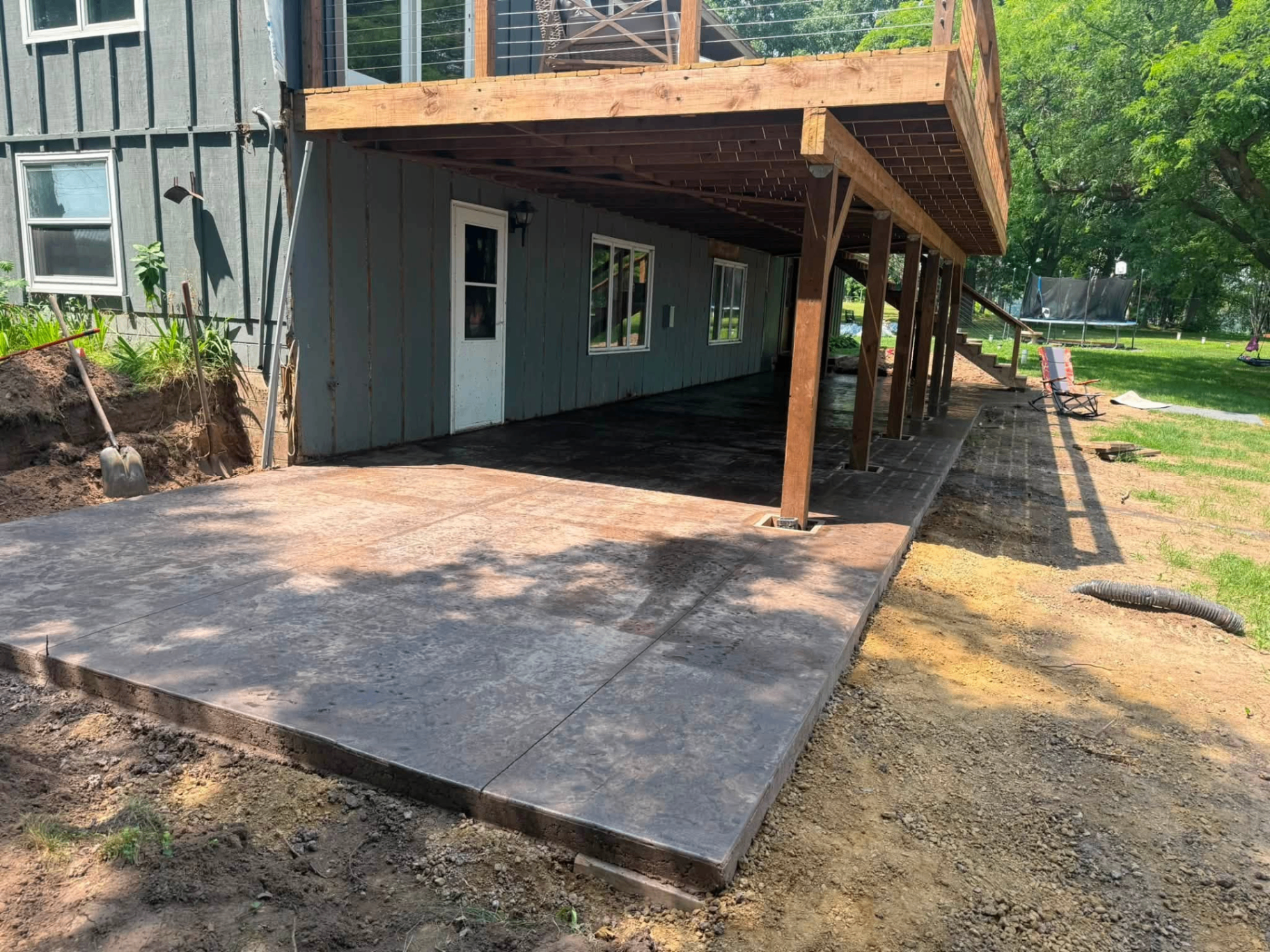 Stamped concrete patio installation